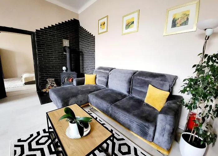 Cozy 2 In The Oldtown Of