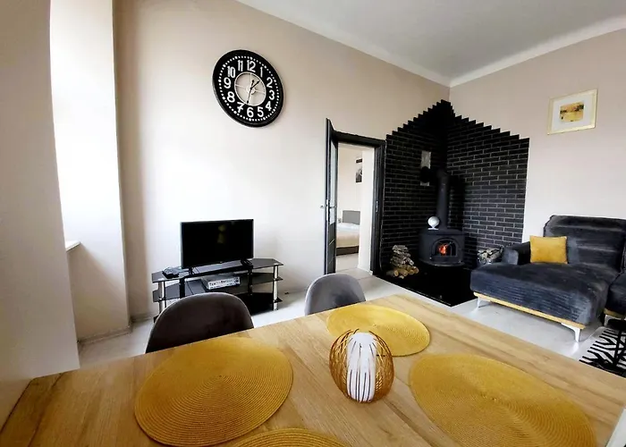 Cozy 2 In The Oldtown Of *